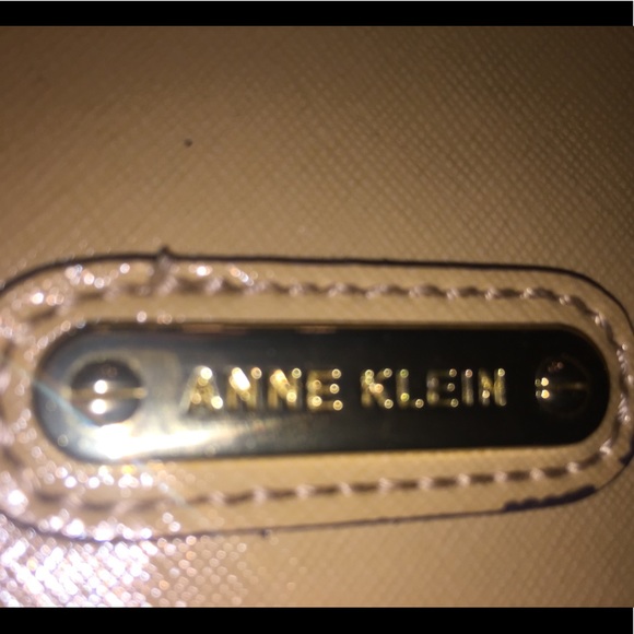 Anne Klein’s Blonde Simulated Leather Shoulder Bag - Picture 3 of 8